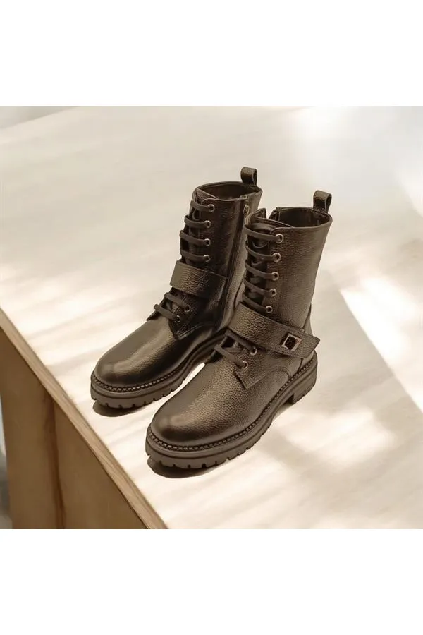 Bottes pour femmes en cuir noir pierre