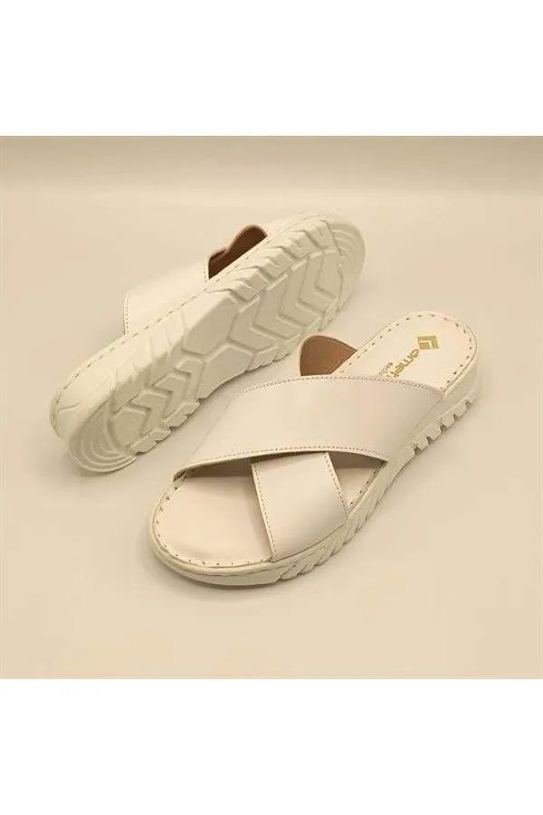 Pantoufles confortables en cuir blanc Alessia pour femmes