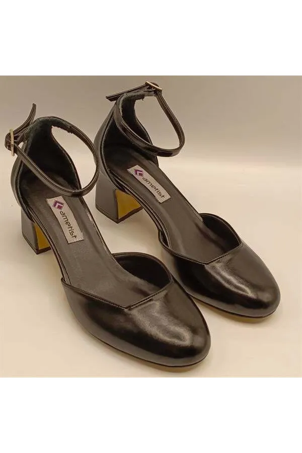 Chaussures à talons compensés noirs Matilda