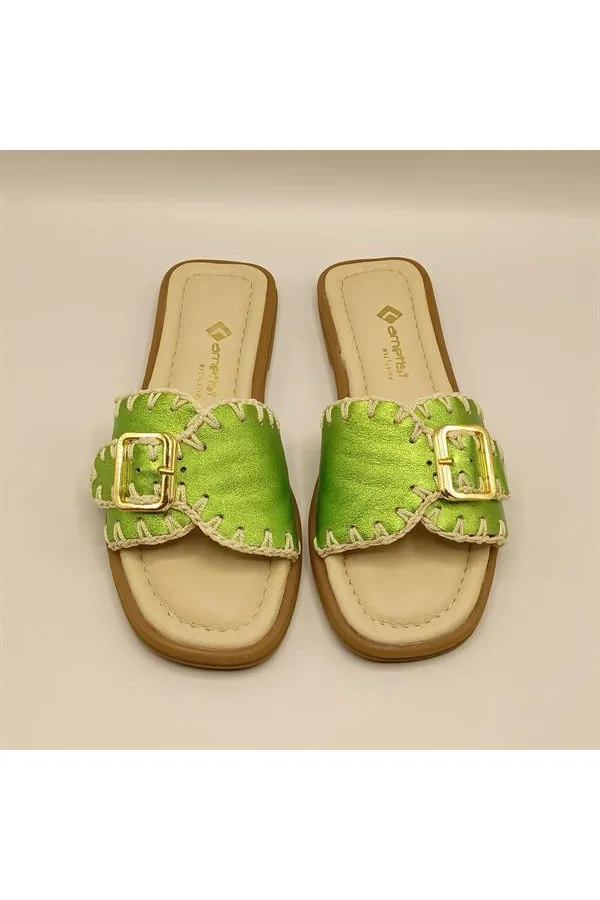 Pantoufles authentiques en cuir vert pour femmes