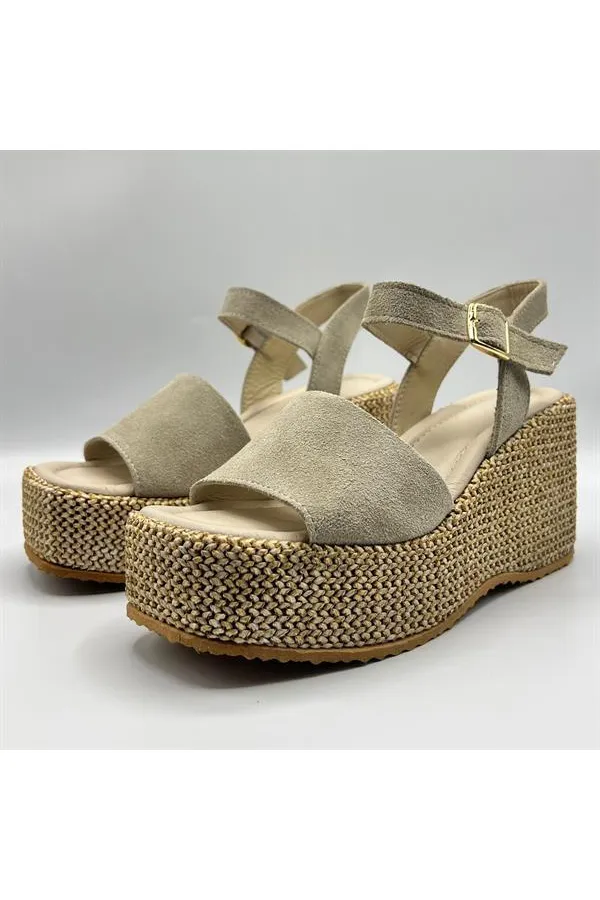 Ametist Exclusive Agatha Bej Süet Dolgu Topuk Kadın Sandalet