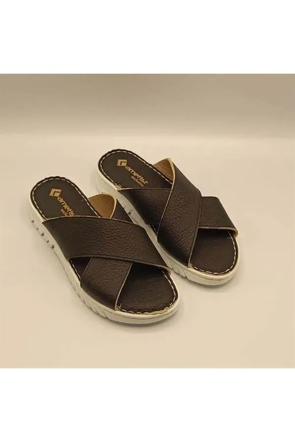 Pantoufles confortables en cuir noir Alessia pour femmes