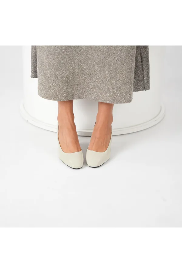 Chaussures Kaila en cuir crème à talons épais pour femmes