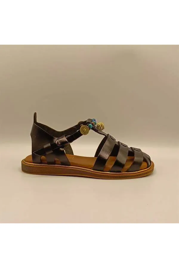 Sandales plates en cuir noir Cali pour femmes