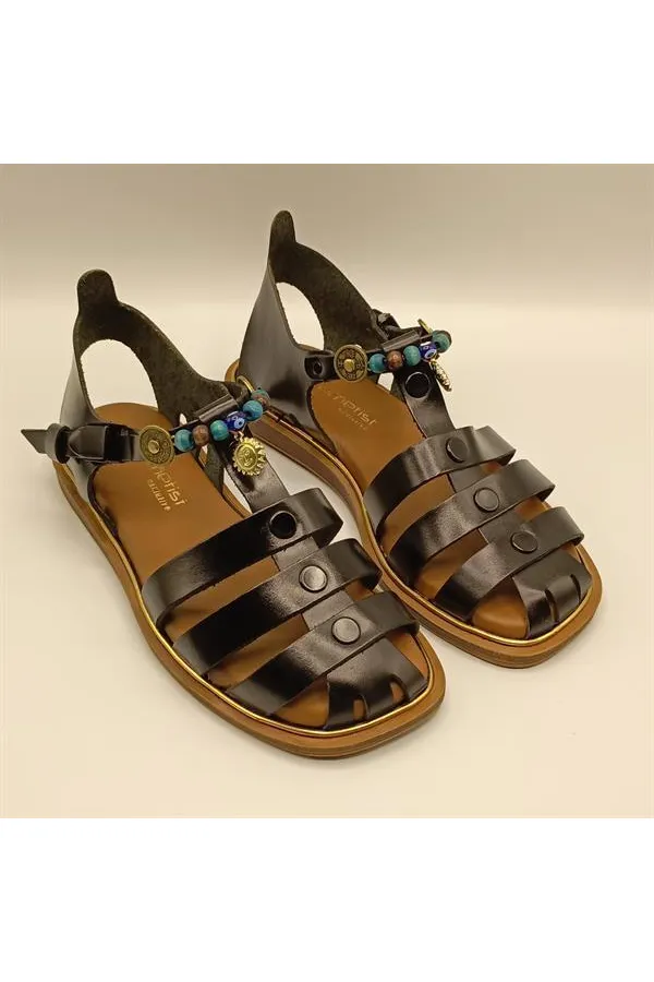 Sandales plates en cuir noir Cali pour femmes