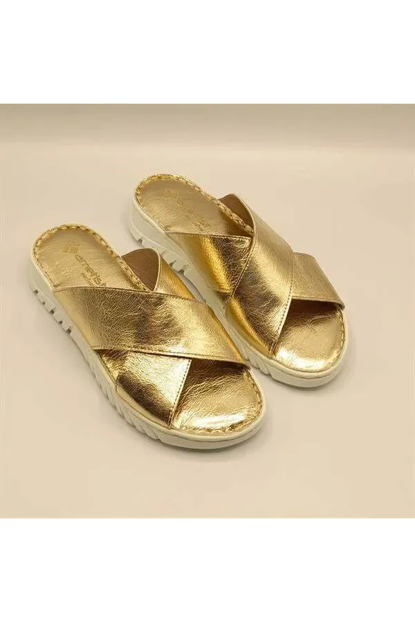 Pantoufles confortables en cuir doré Alessia pour femmes