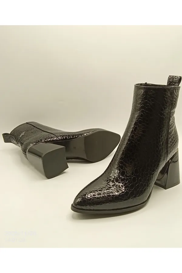 Valeria Black Beanie Pattern Genuine Leather Women's Boots – Pointed Toe, Metal-Embellished Heel