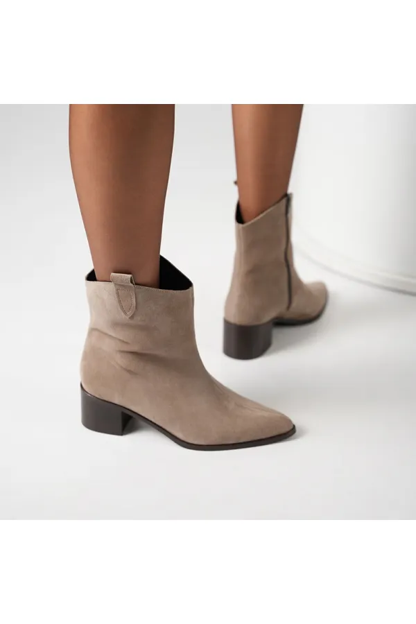 Western Vizon Süet Kadın Bot – Sıcak Astarli | 22.5 Cm Bot Boyu | 5.5 Cm Topuk | Tpu Taban