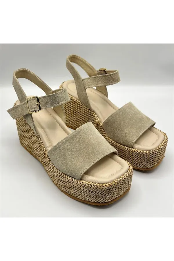 Ametist Exclusive Agatha Bej Süet Dolgu Topuk Kadın Sandalet