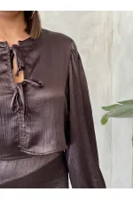 Kraşlı Saten Önden Bağlamalı Toptan Bluz - Kahve | Topshow | F1916