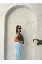 Blouse noire délavée avec détails en pierre - Vente en gros | Topshow