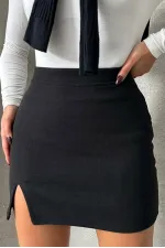 Jupe courte fendue et détaillée en gros - Noire | TOPSHOW | F1351