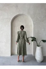 Blouse brodée à nouer sur le devant (vente en gros) - Kaki clair | Topshow | F1902