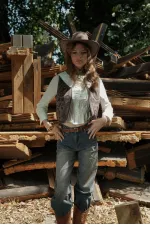 Topshow Wholesale Embroidered Suede Vest – Western Style Elegance – Brown | F2001