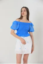 Jupe courte brodée de fleurs bleue, au-dessus du genou (vente en gros) | TOPSHOW