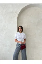 Yaka Detaylı Büzgülü Gömlek - Beyaz Topshow