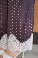 Pantalon en satin à pois avec ourlet en dentelle - Marron | D2970 - Topshow