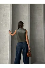 Gilet en cuir boutonné en gros - Kaki | TOPSHOW | F1515