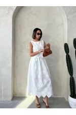 Embroidered Skirt - White | Topshow