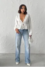 Topshow Nakış Detaylı Bağlamalı Toptan Bluz - Krem | F1992