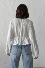 Topshow Nakış Detaylı Bağlamalı Toptan Bluz - Krem | F1992