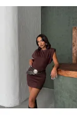 Robe Topshow en daim scuba marron à ceinture tombante | F2028