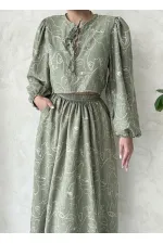 Blouse brodée à nouer sur le devant (vente en gros) - Kaki clair | Topshow | F1902