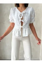 Önden Bağlamalı Nakışlı Toptan Bluz - Krem | Topshow