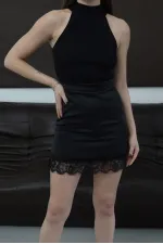 Topshow - Lace Satin Skirt - Black | D2954