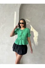 Blouse en popeline émeraude Topshow à nouer sur le devant (vente en gros)