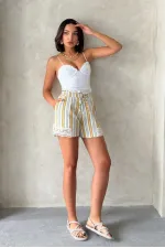 Paça Dantelli Çizgili Şort - Hardal | Topshow