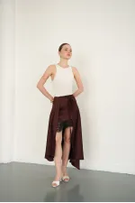 Jupe en satin marron avec détails en dentelle | D2976 - Topshow