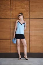 Débardeur en satin bleu avec détails en dentelle | D2929 - Topshow