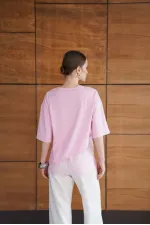 T-shirt asymétrique à détails en dentelle - Rose | D2953 - Topshow