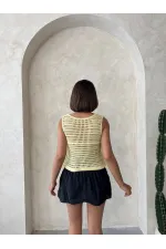 Gilet en dentelle boutonnée - Jaune | Topshow