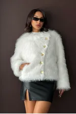 Topshow - Toptan Tavşan Tüyü Dügmeli Kaban - Krem