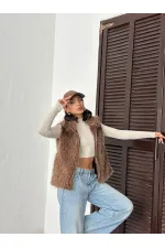 Gilet en fausse fourrure pour femme Topshow, vente en gros – Fermeture éclair, texture douce, marron clair | F2046