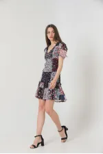 Robe Topshow à imprimé floral, col en V et manches courtes (vente en gros)