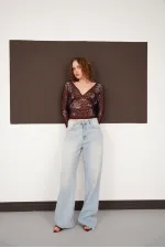 Blouse en dentelle à col V en gros - Café | F2093 - Topshow