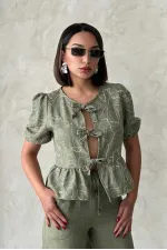 Önden Bağlamalı Nakışlı Toptan Bluz - Açık Haki | Topshow