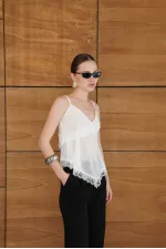 Askılı Dantel Detaylı Tül Toptan Bluz - Krem | D2979 - Topshow