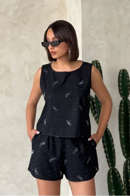 Fiyonk Taş Baskılı Kolsuz Bluz - Siyah | Topshow