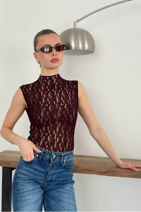 Sleeveless Lace Blouse - Burgundy | Topshow