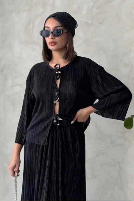 Chemise plissée à nouer sur le devant - Noire | Topshow | F1739