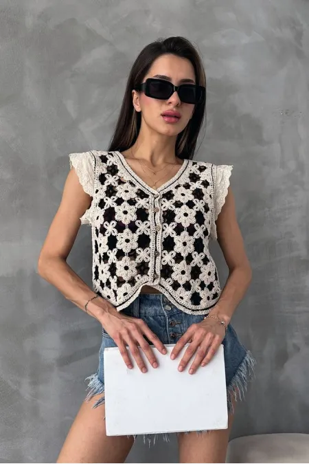 Gilet Topshow Stone noir boutonné en gros