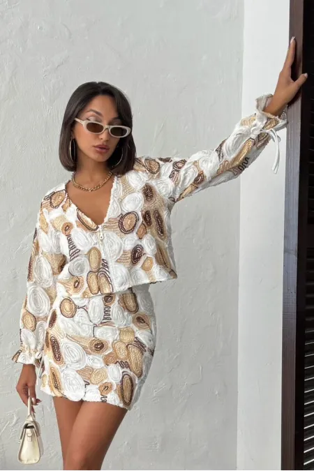 Topshow Wholesale V-Neck Patterned Long Sleeve Blouse – Brown | F1965