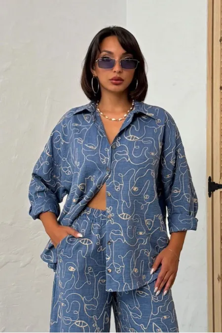 Chemise brodée - Bleu foncé Dsn1 | Topshow | F1899