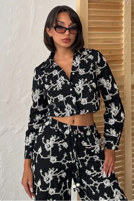 Chemise brodée Süzüne - Noire | Topshow | F1926