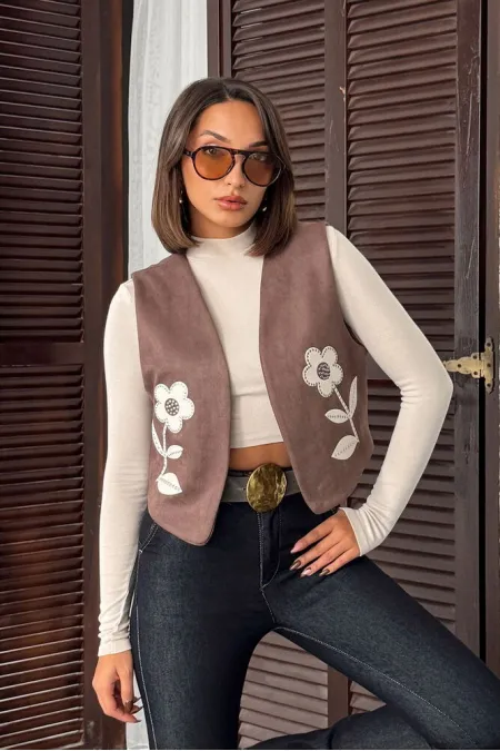 Gilet en daim scuba appliqué Topshow - Marron | F2025