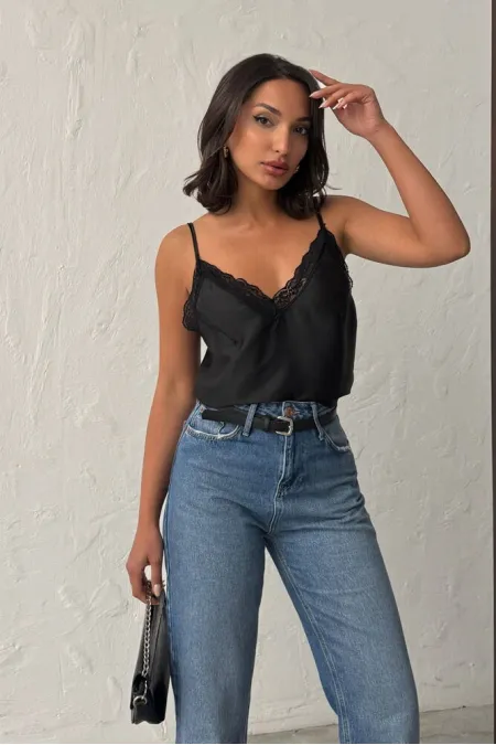 D2263 V-Neck Lace Tank Top - Black